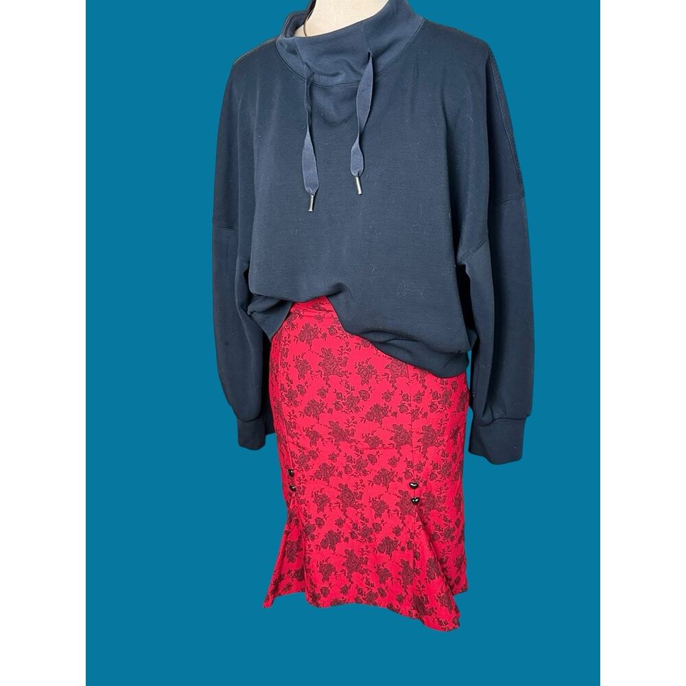 VOODOO VIXEN Retro Red & Black Floral Knee-Length Stretchy Wiggle Skirt, Pinup - Picture 4 of 14